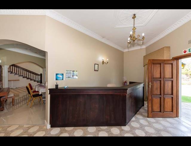 14 BEDROOM HOUSE FOR SALE IN WHITE RIVER EXT 1